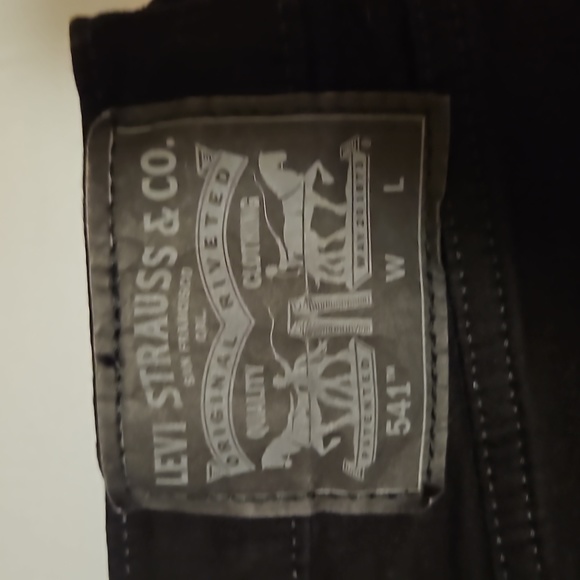 Levi's 541 Big and Tall Relaxed Fit Mens Size 50 waist X 30 Length - Picture 3 of 4